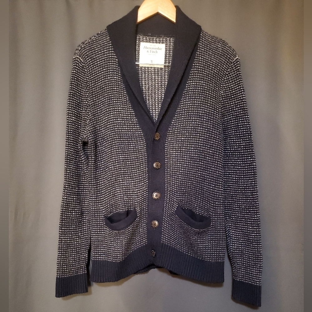 Abercrombie and Finch Navy Waffle Knit Blue Button Up Cardigan Size Small NWT